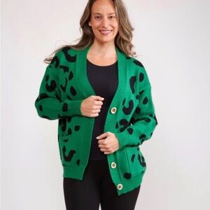 Emerald Leopard Print Women's Cardigan